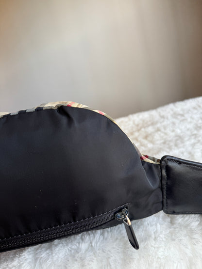 BURBERRY Nylon Check Sonny Bum bag Achieve beige Black