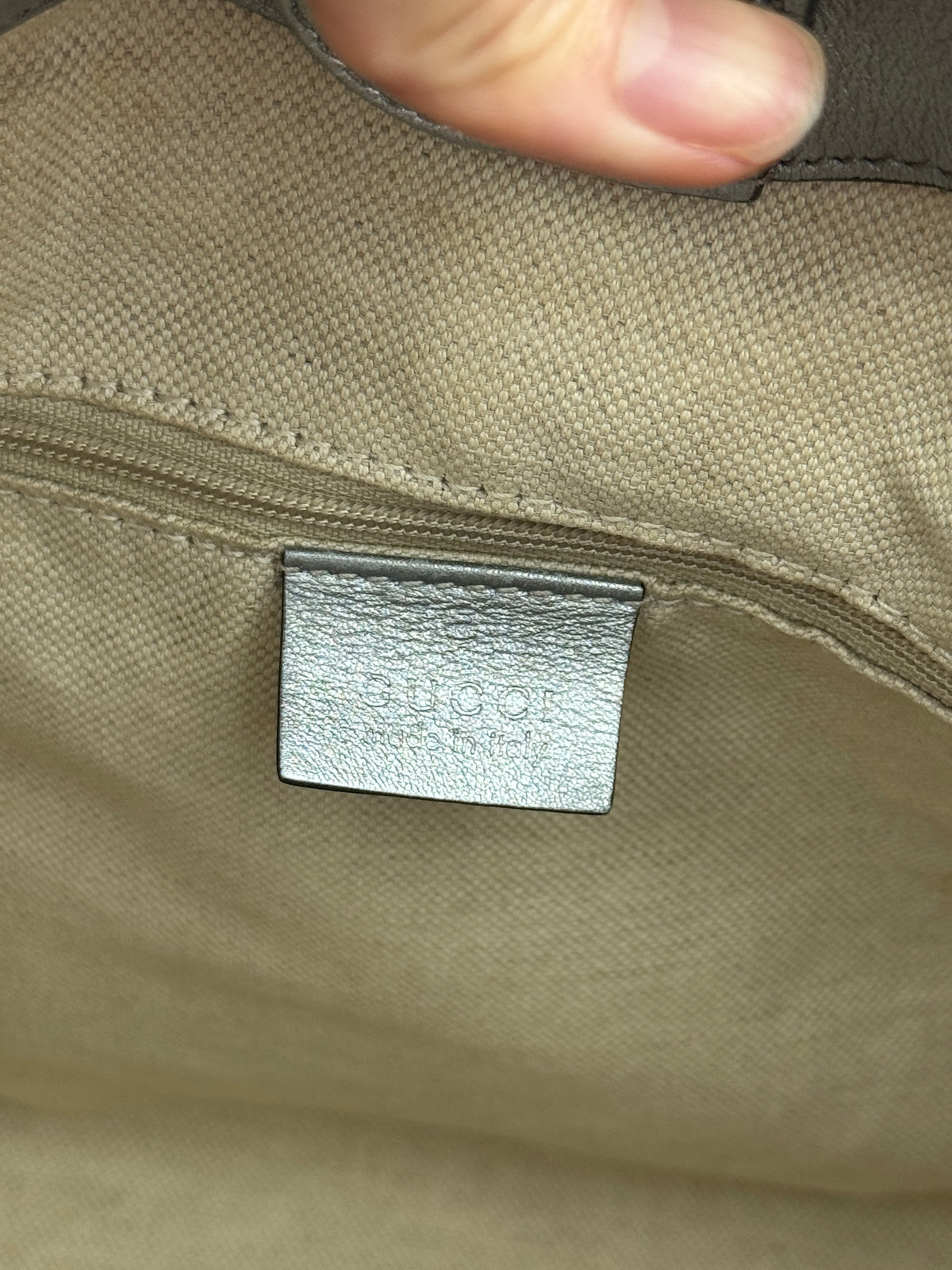 GUCCI sukey Guccissima Leather  Metallic Silver