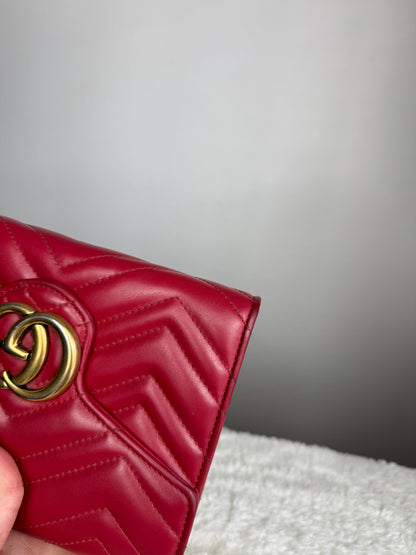 GUCCI GG Marmont Chain Wallet Matelasse Leather Red