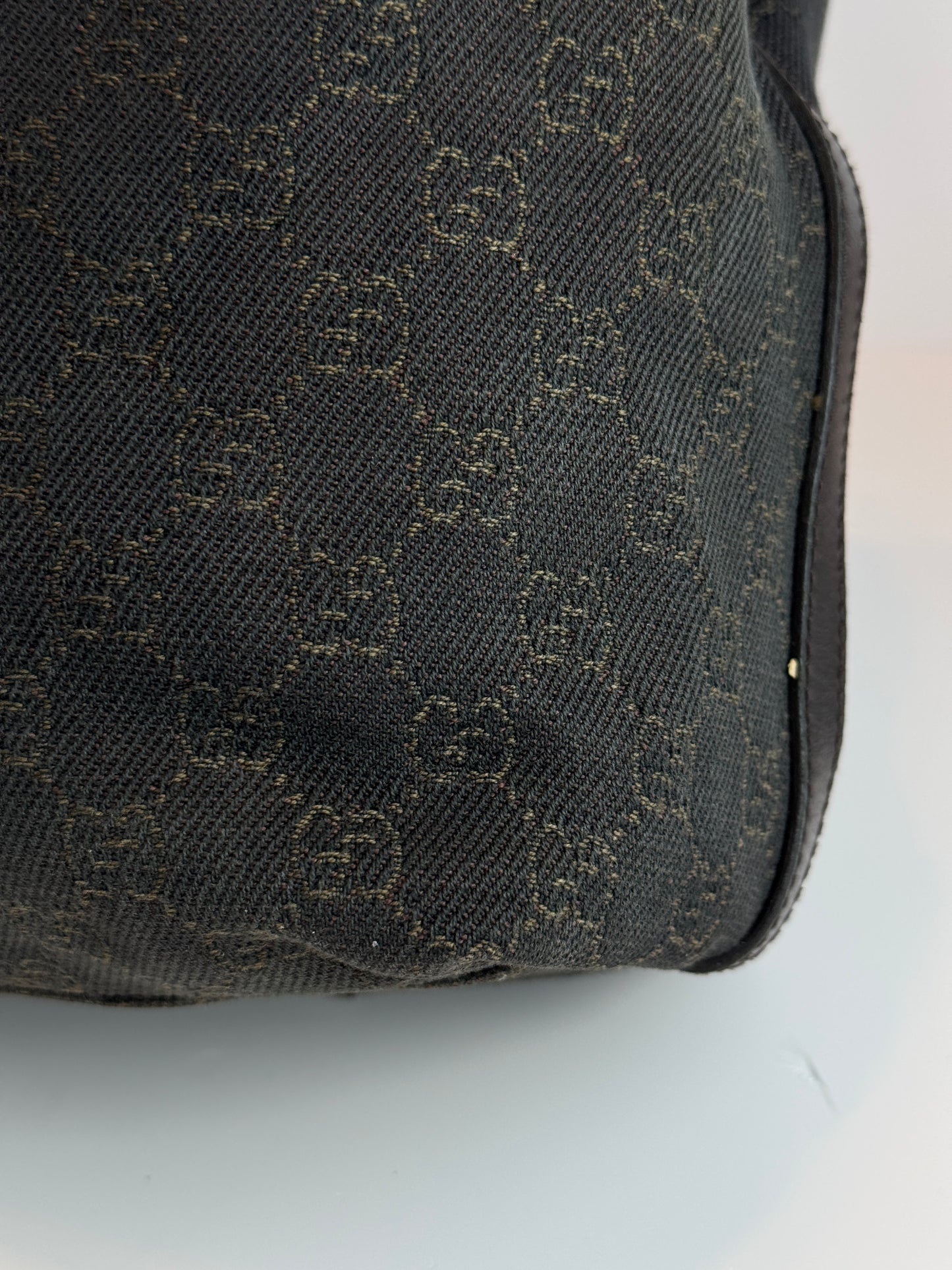 Gucci shoulder bag GG canvas