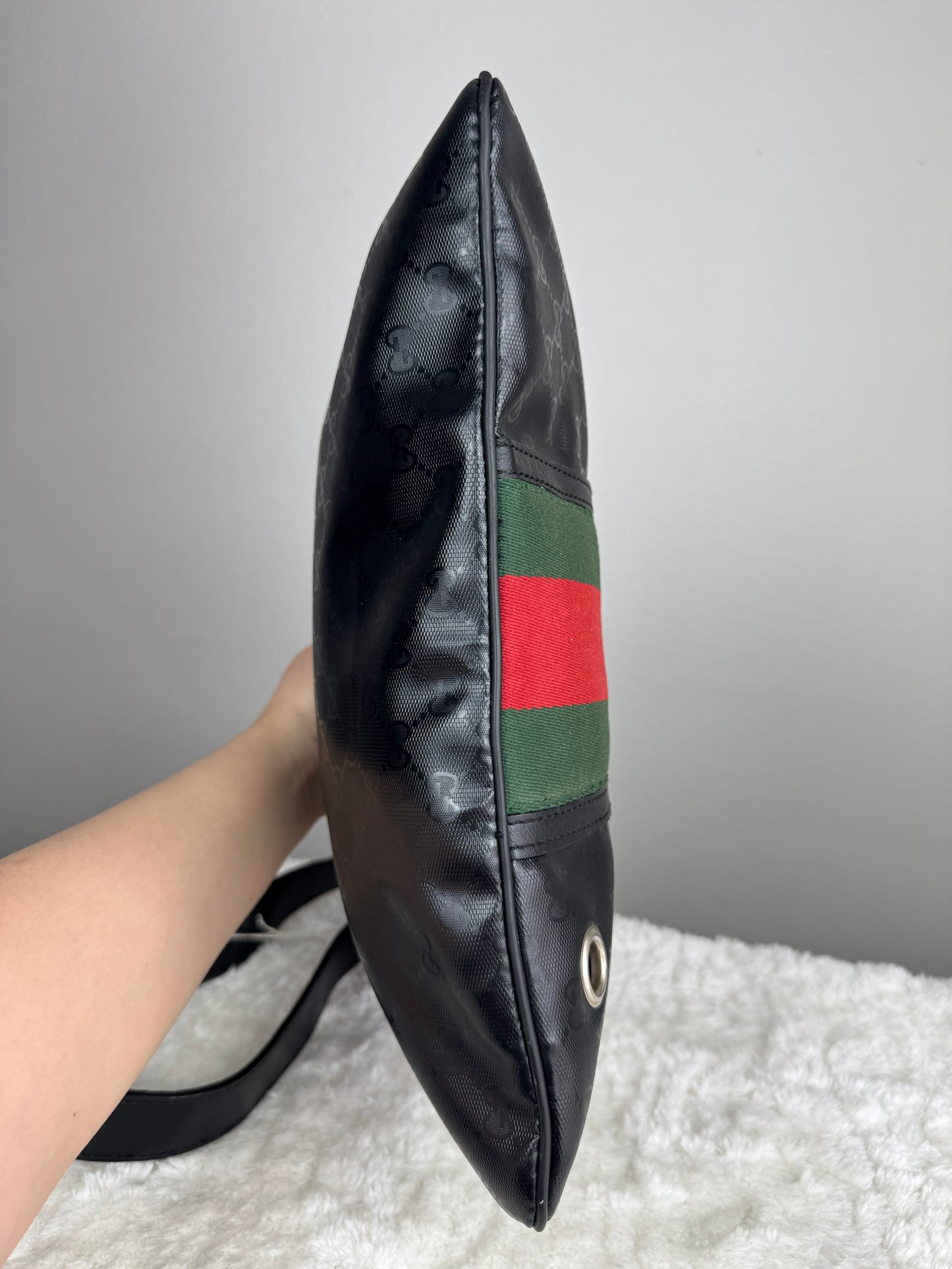 GUCCI Web Flat 500 Messenger GG Imprime Medium Black