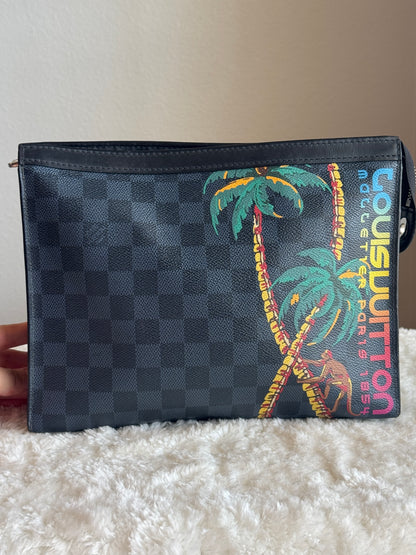 LOUIS VUITTON Damier Cobalt Jungle Pochette  Voyage MM