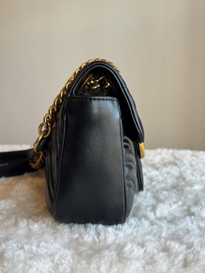 GUCCI GG Marmont Flap Matelasse Leather Small