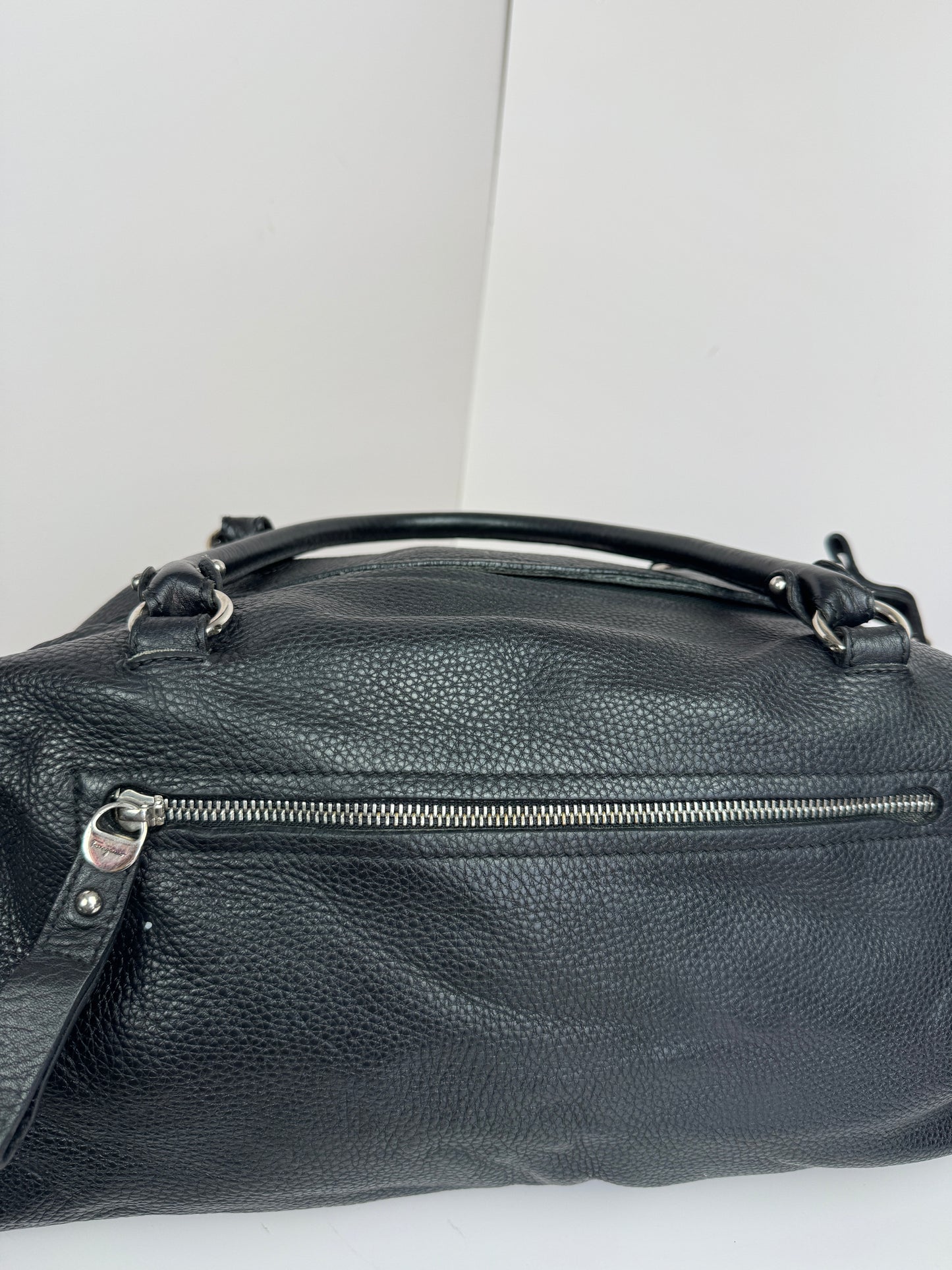 Salvatore Ferragamo Noah Gancio Lock Leather Shoulder bag