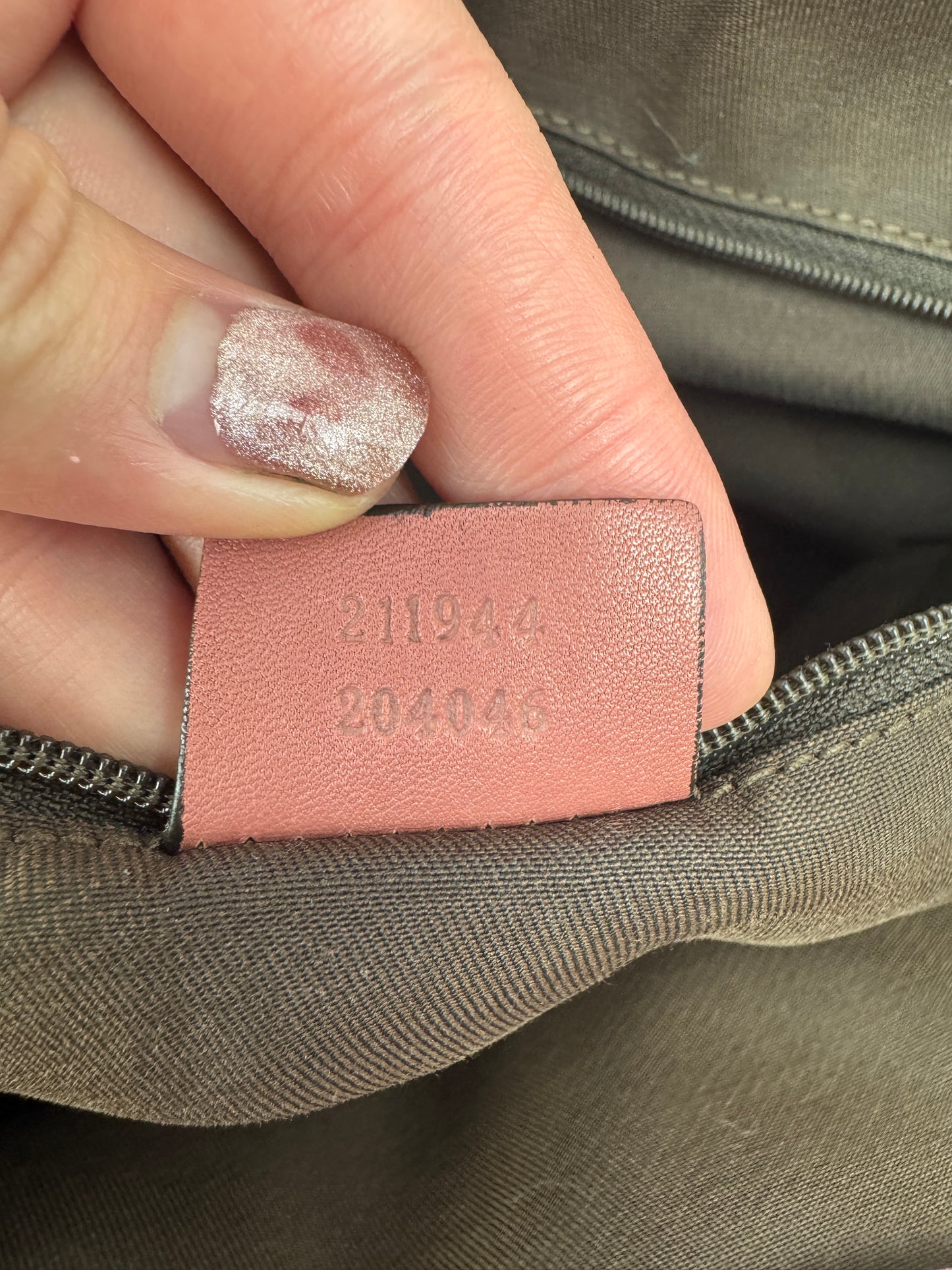 Gucci Sukey Hobo Shoulder GG Canvas Pink