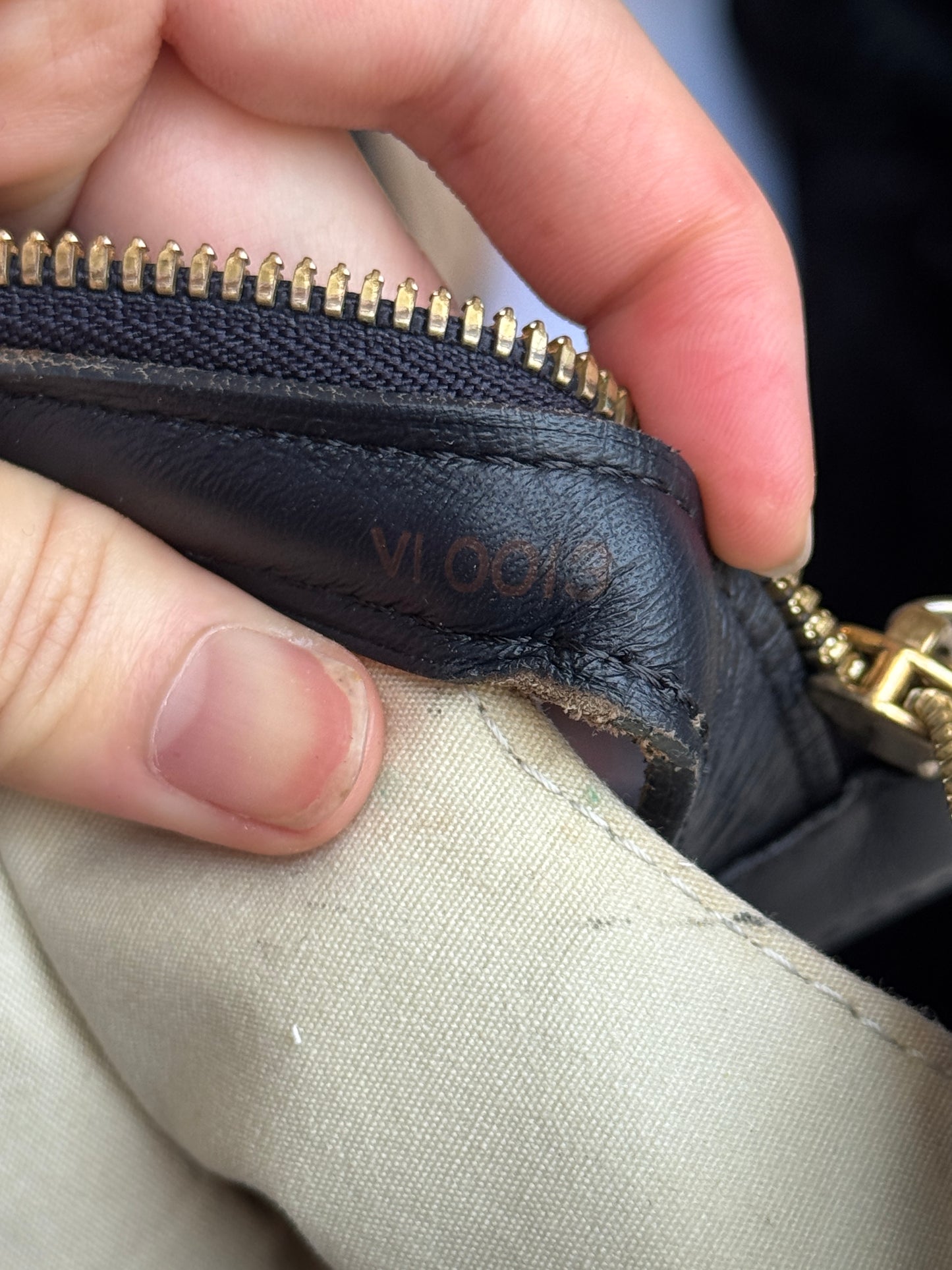 LV04👜 Louis vuitton Josephine Mini Lin GM (COA included) Code VI0013