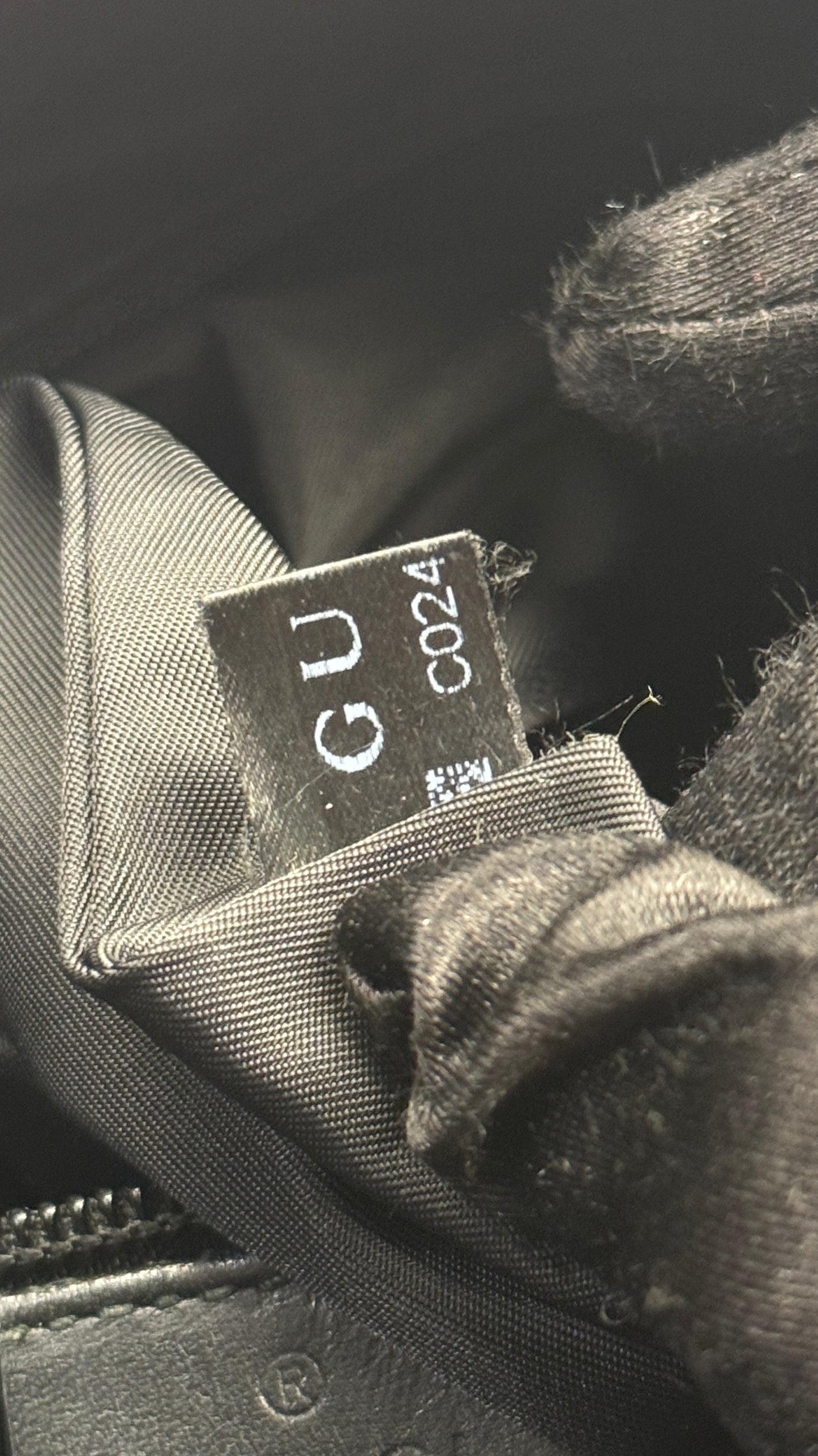 Gucci Web Crossbody Monogram Dark