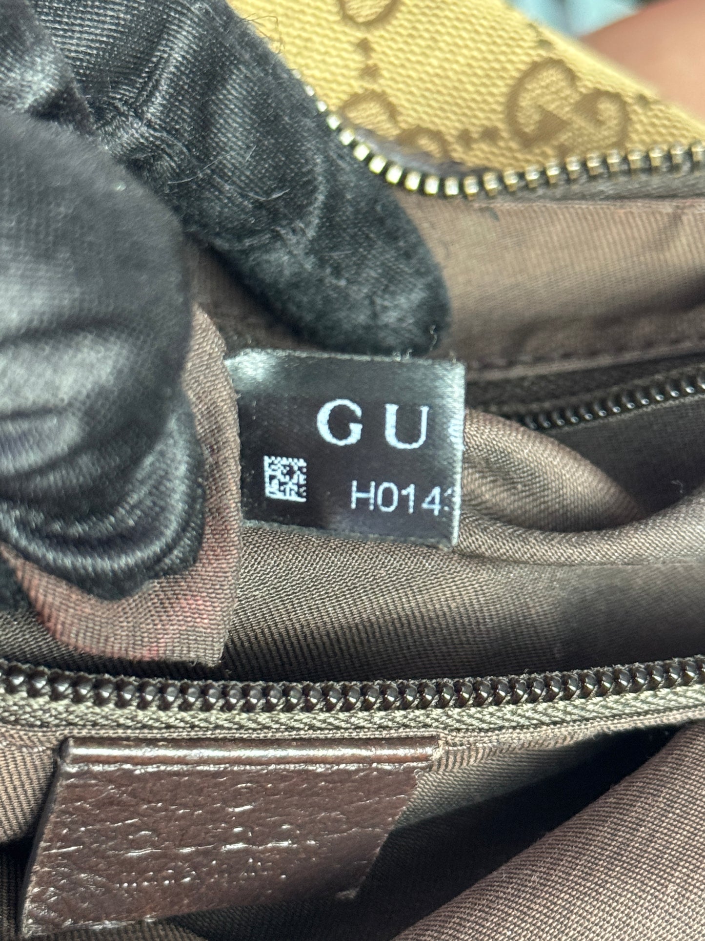 GUCCI Web Halfmoon GG Canvas