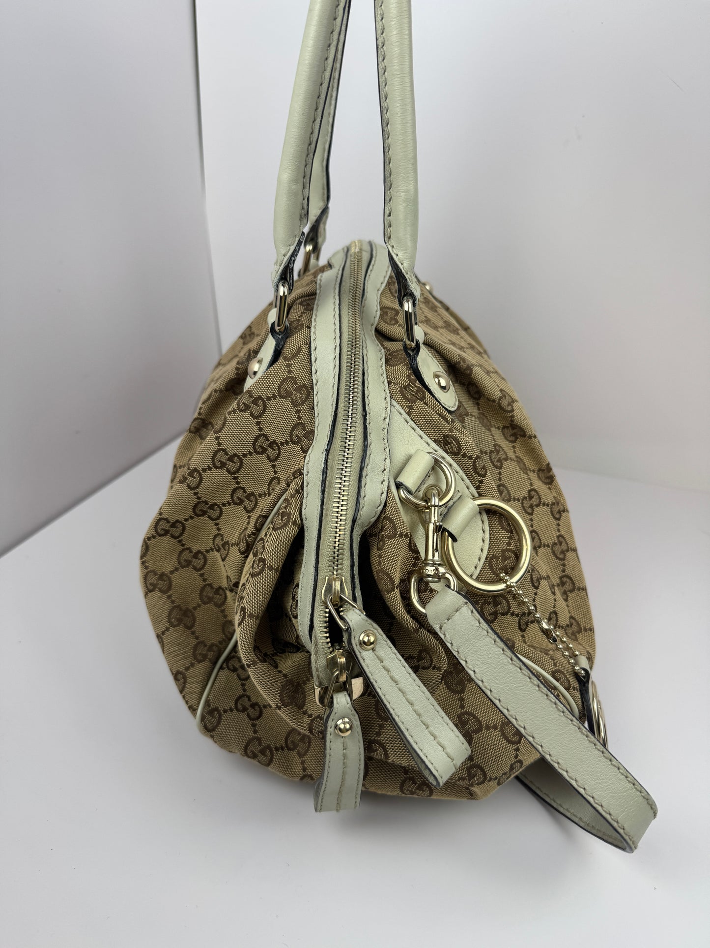 Gucci Sukey Boston GG Canvas White