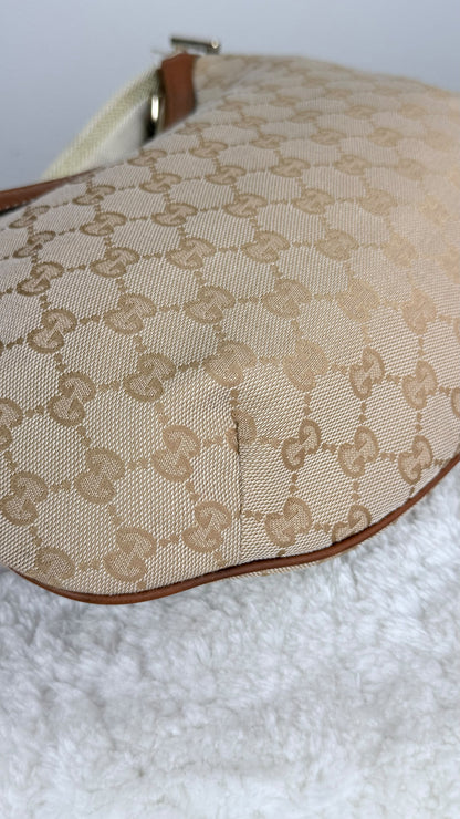 GUCCI Halfmoon GG Canvas Medium