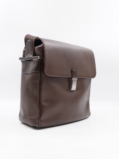 Louis Vuitton Taiga Leather yaranga