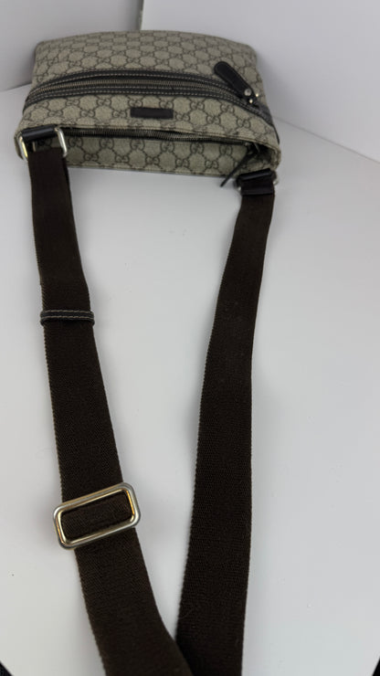 Gucci Flat Messenger GG Coated Canvas Medium