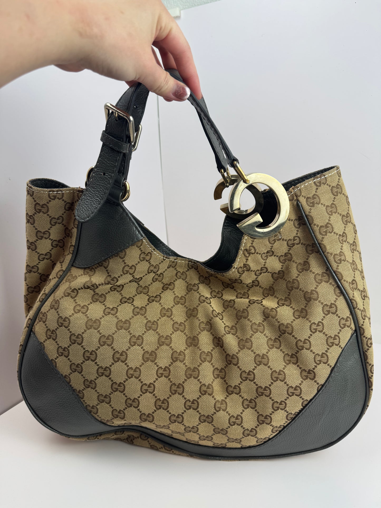 Gucci Charlotte Logo GG Limited Canvas Grey