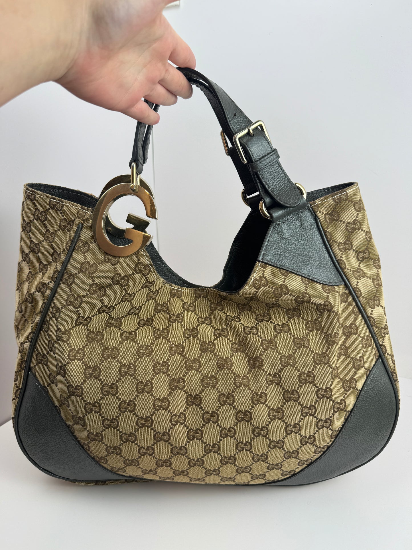 Gucci Charlotte Logo GG Limited Canvas Grey