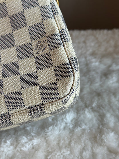 LOUIS VUITTON Damier Azu Pochette Accessories
