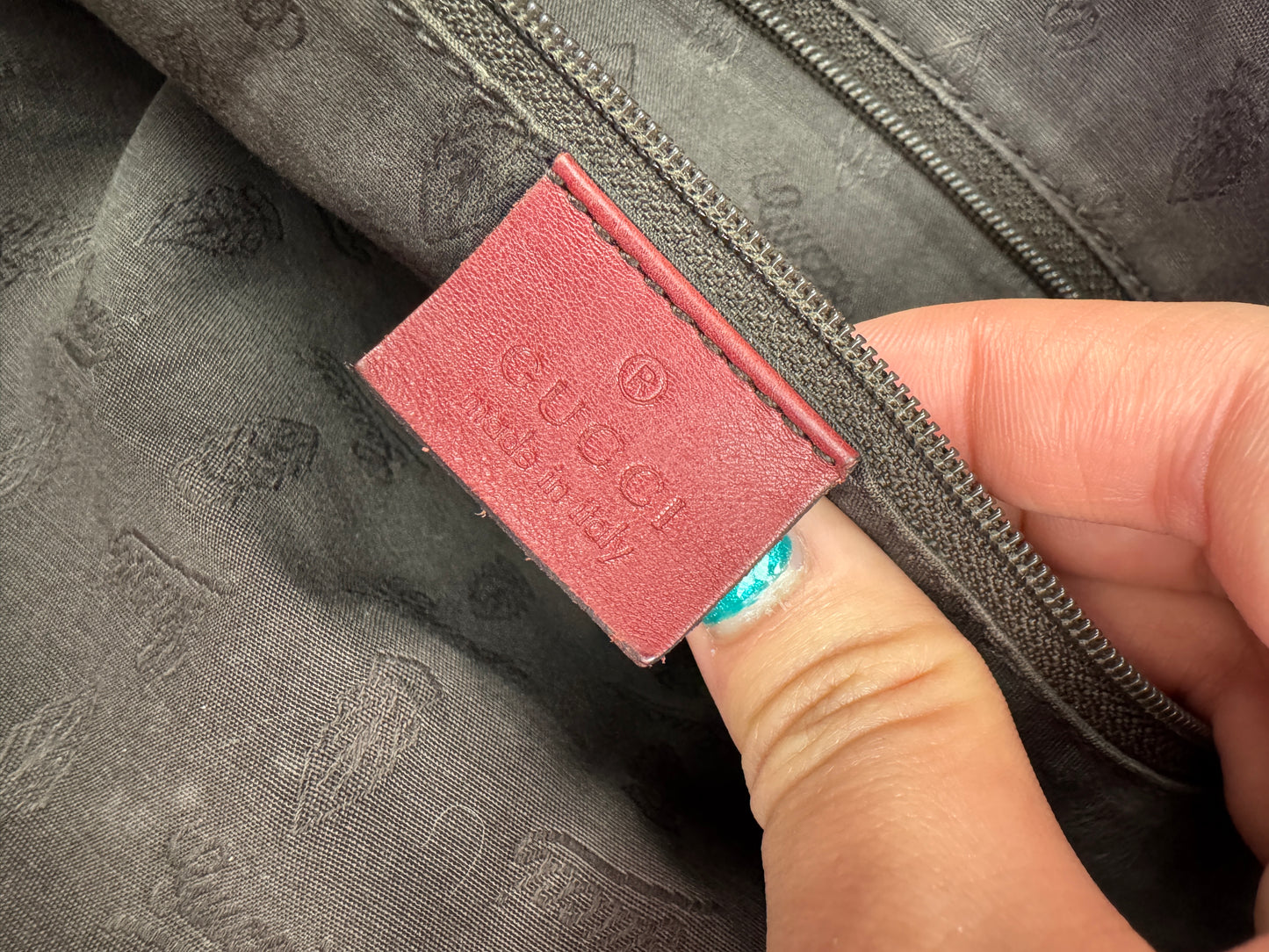 Gucci Sukey Large GG Monogram Leather Burgundy