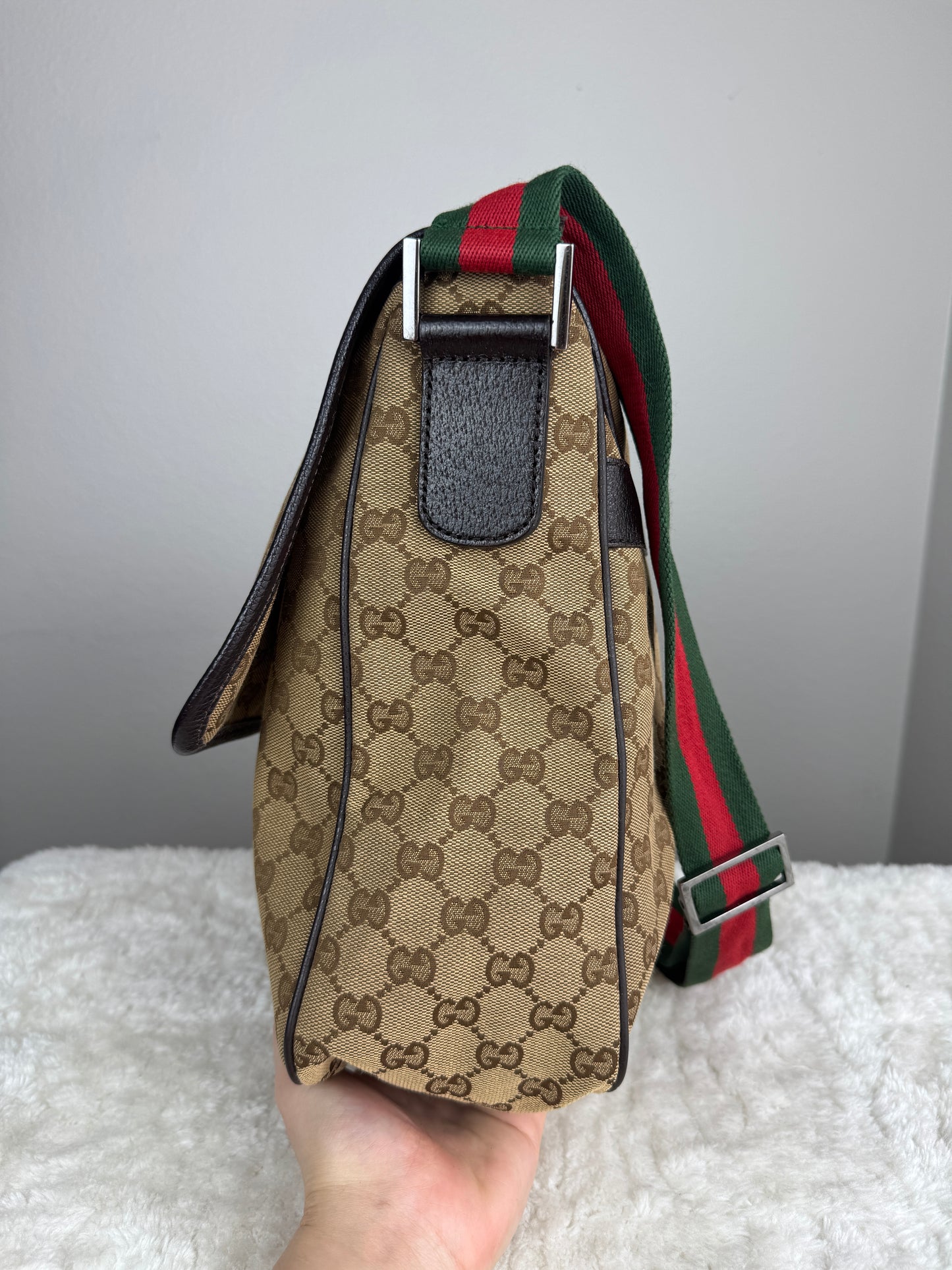GUCCI Web Strap Messenger GG Canvas Brown