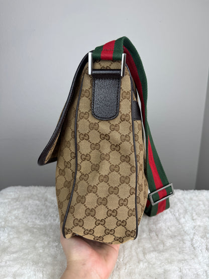 GUCCI Web Strap Messenger GG Canvas Brown