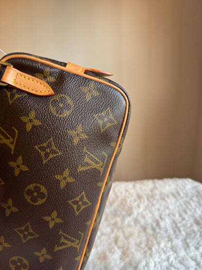 LOUIS VUITTON Pochette Marly Bandouliere bag Monogram