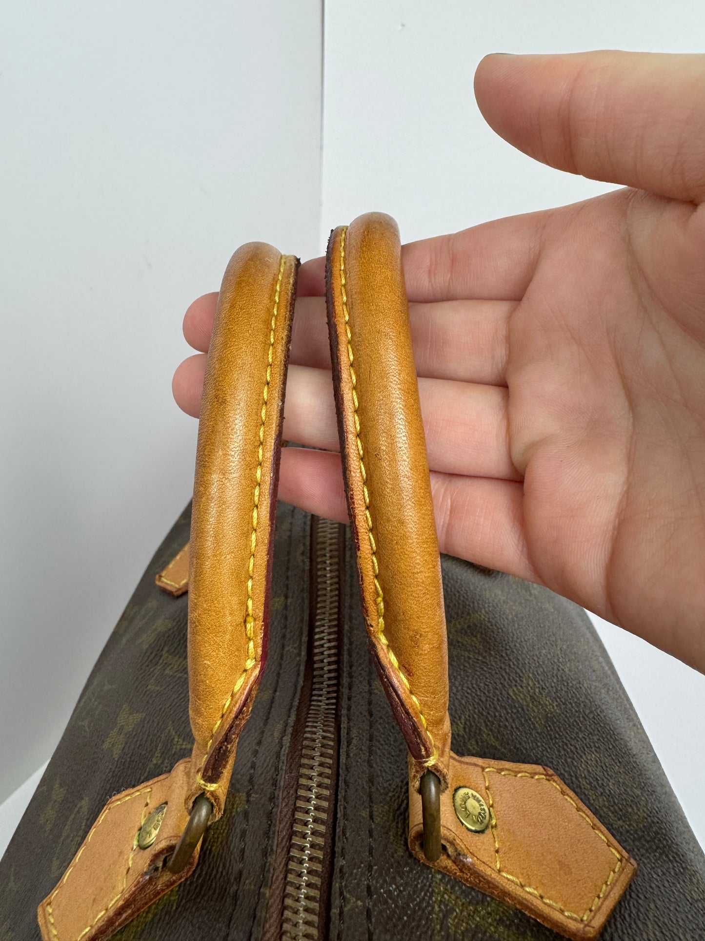 Louis Vuitton Speedy Vintage 40 Monogram