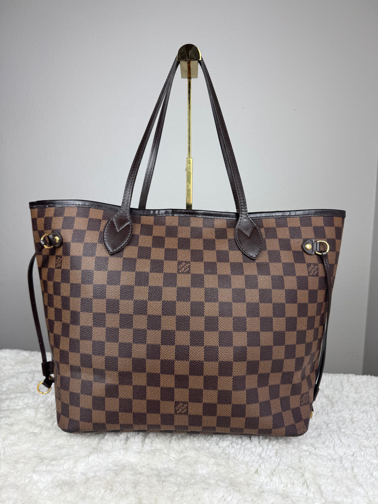 LOUIS VUITTON Neverfull Tote Damier MM