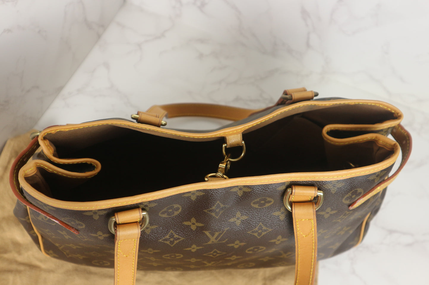 Louis Vuitton Batignolles Horizontal Tote