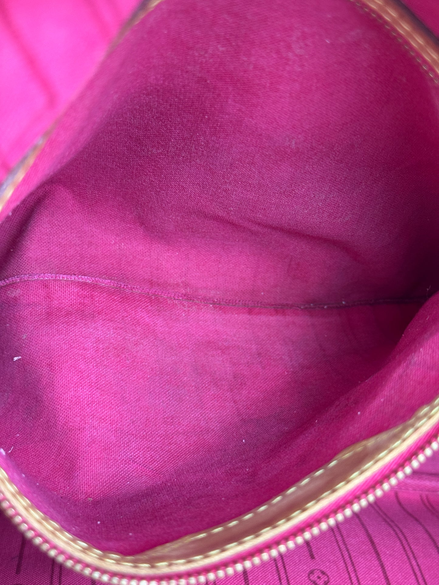 LOUIS VUITTON Neverfull Limited Monogram MM 2011