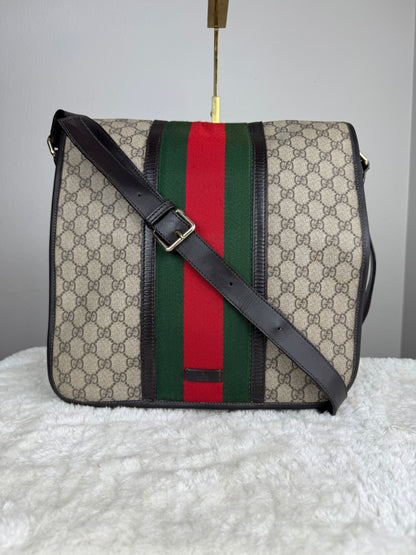 GUCCI Web Flap large Messenger GG Supreme Coated Canvas