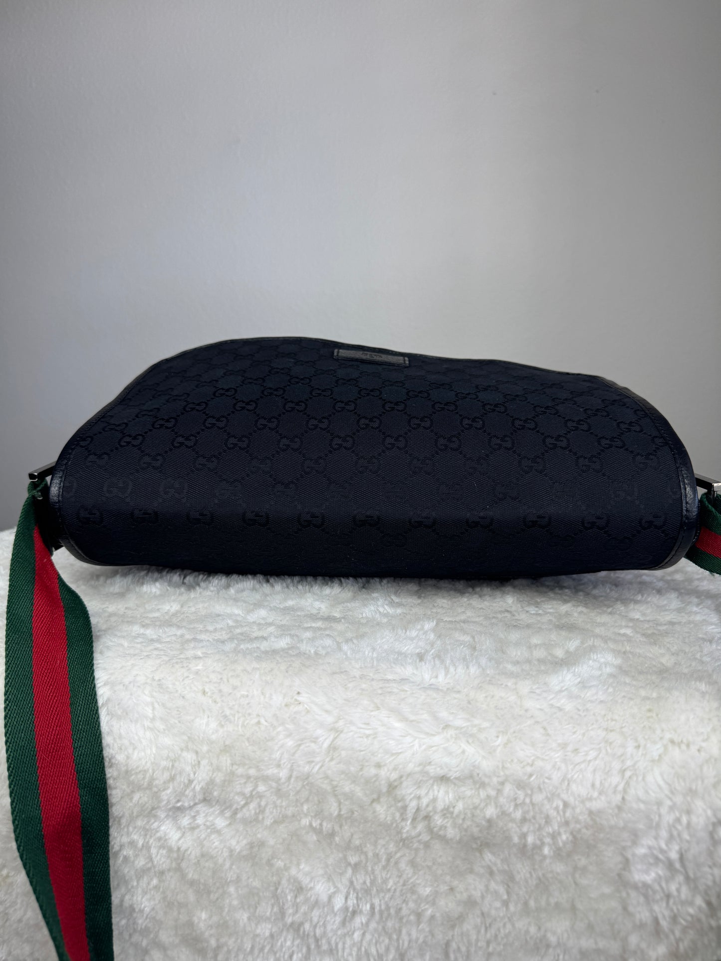 GUCCI Web Flap Messenger GG Canvas Black