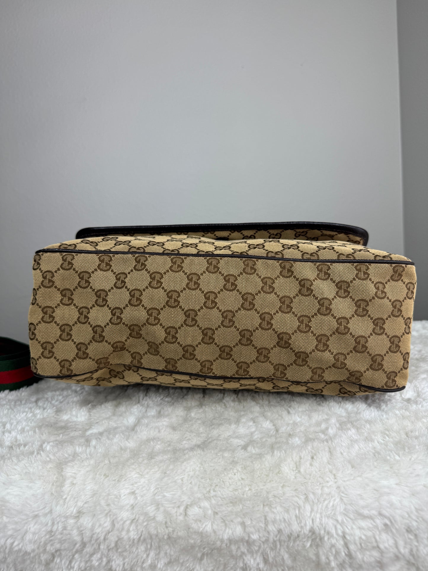 GUCCI Web Strap Messenger GG Canvas Brown