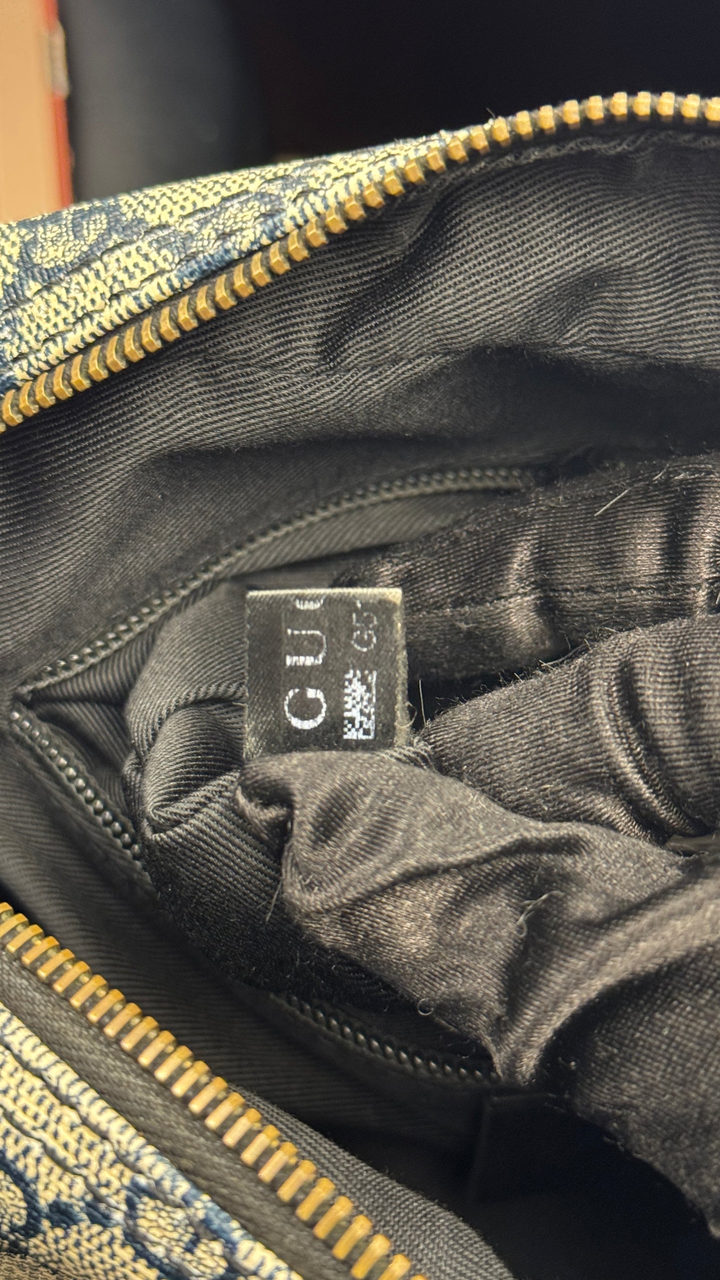 Gucci Front Zip Messenger Navy