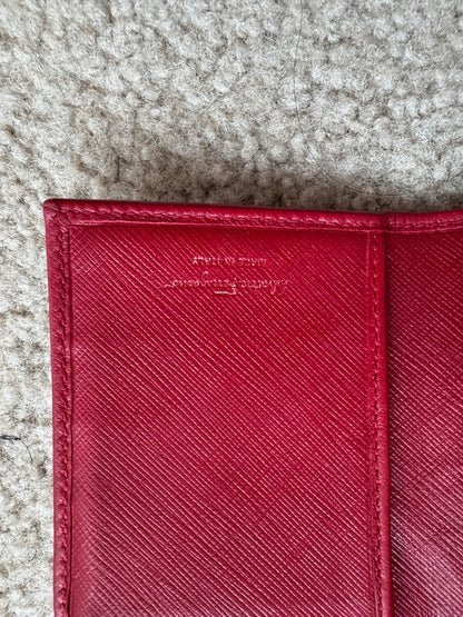 Ferrragamo vara Bow saffiano red