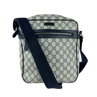 GUCCI Front Zip Messenger GG Supreme Coated Canvas