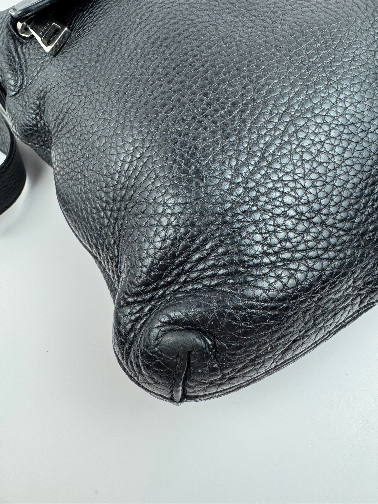 GUCCI Interlocking GG Leather Messenger Black