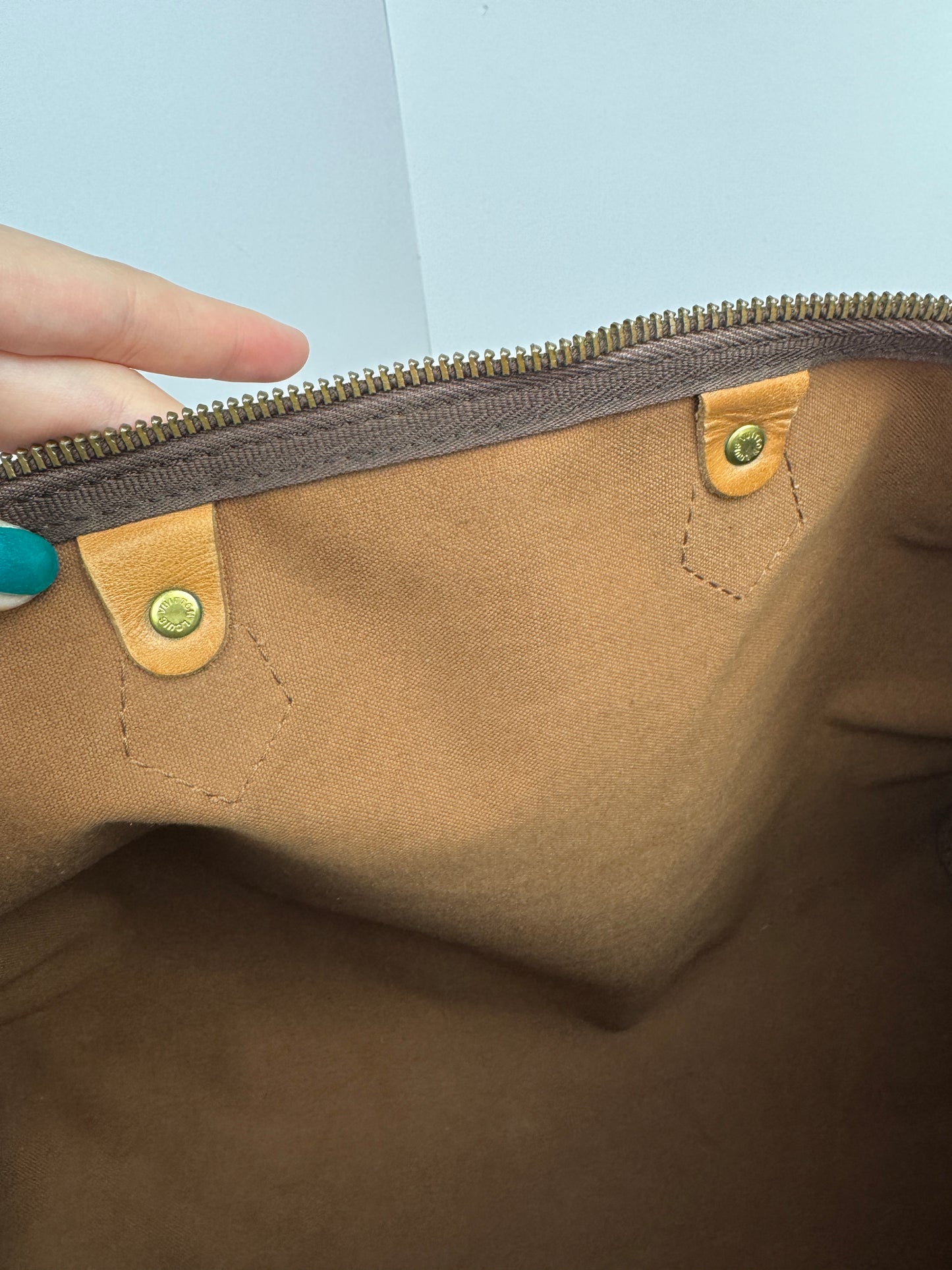 Louis Vuitton Speedy Vintage 40 Monogram