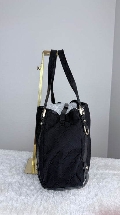 GUCCI Hobo Abbey GG Canvas Black