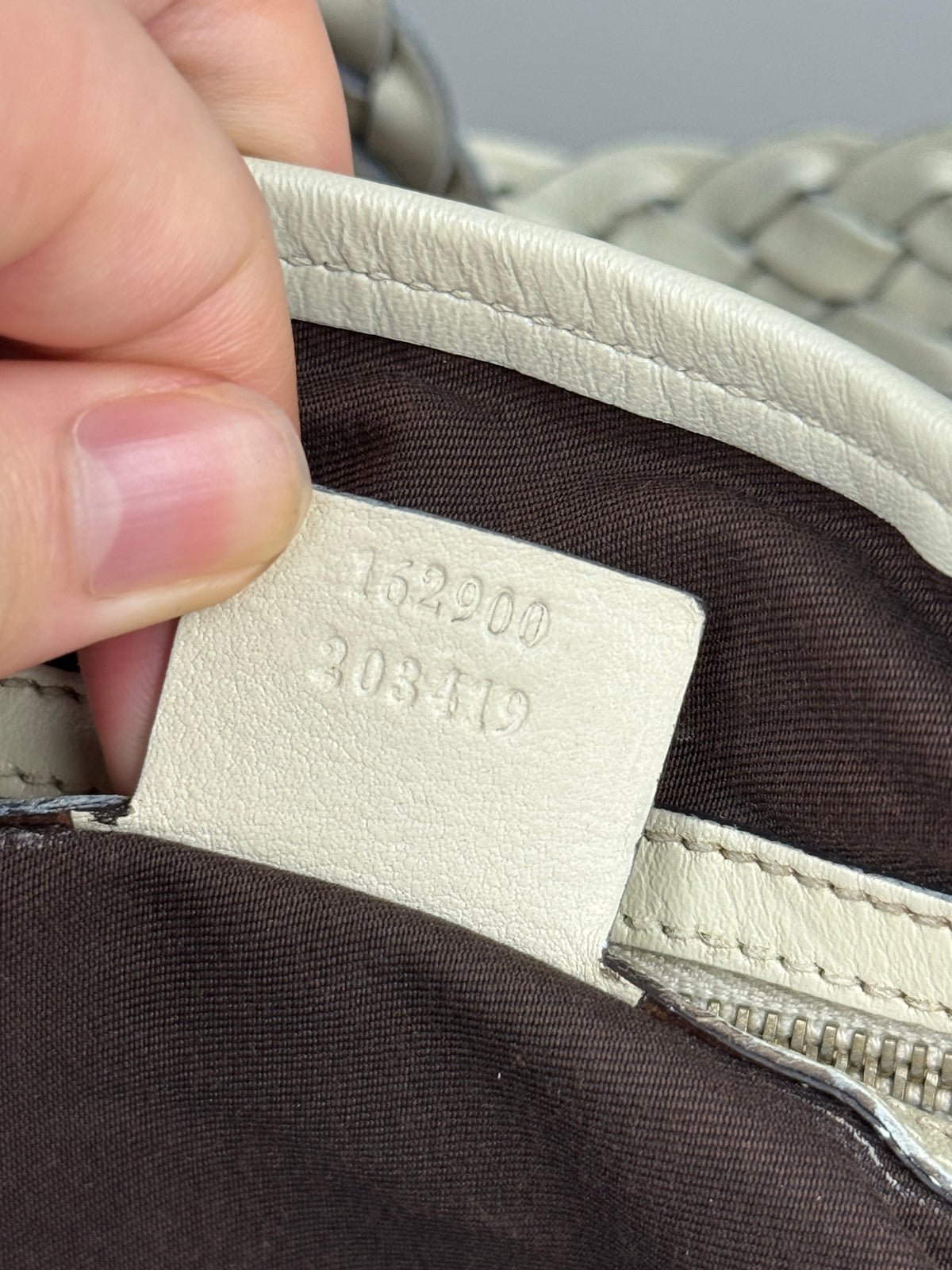 GUCCI Pelham Hobo Gg Canvas White