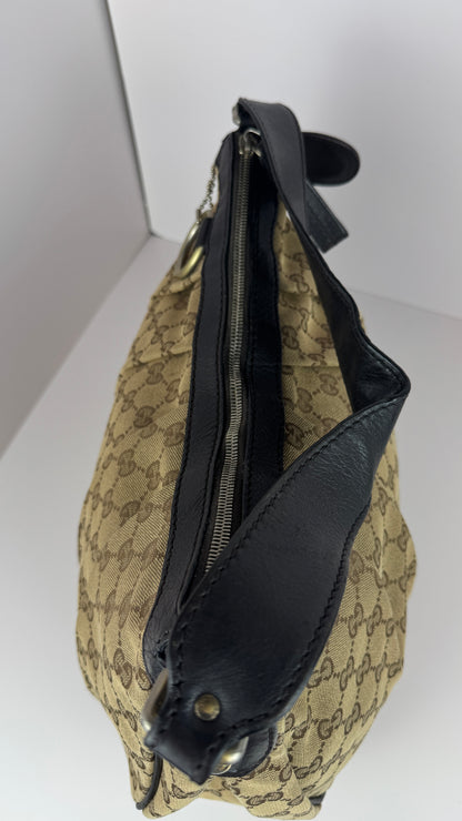 Gucci Sukey Hobo GG Canvas Medium