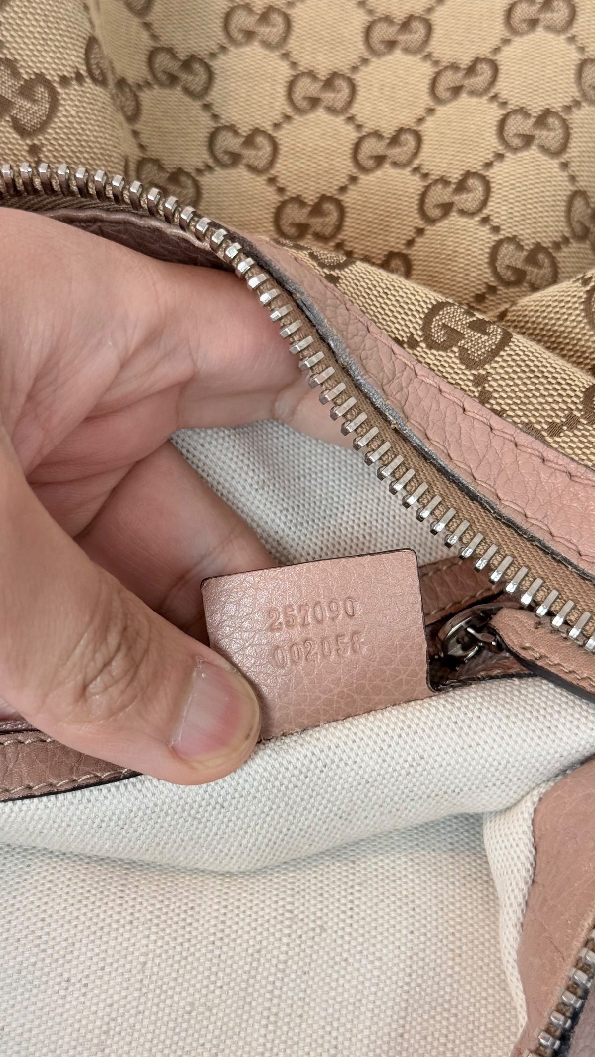Gucci Bamboo Hobo GG Canvas Shoulder bag