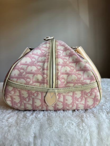 CHRISTIAN DIOR Bowler Monogram pink