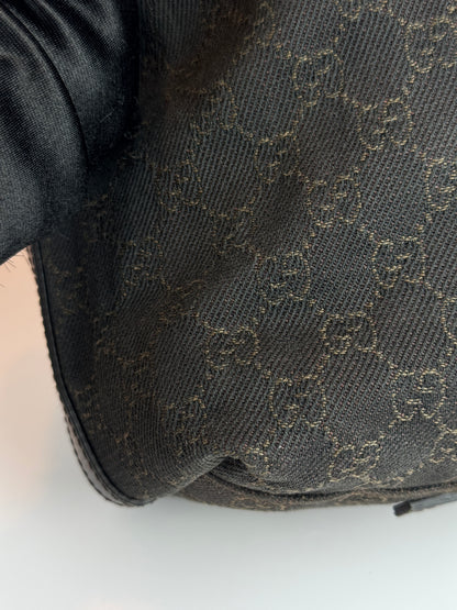 Gucci shoulder bag GG canvas