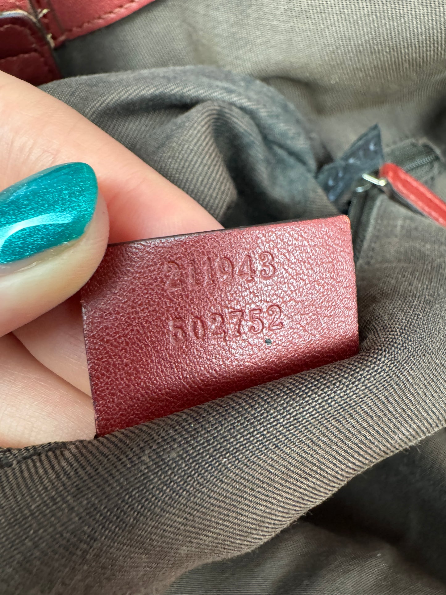 Gucci Sukey Large GG Canvas Burgundy