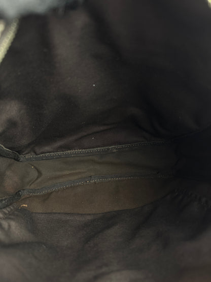 GUCCI Front Zip Messenger GG Supreme Coated Canvas Brown