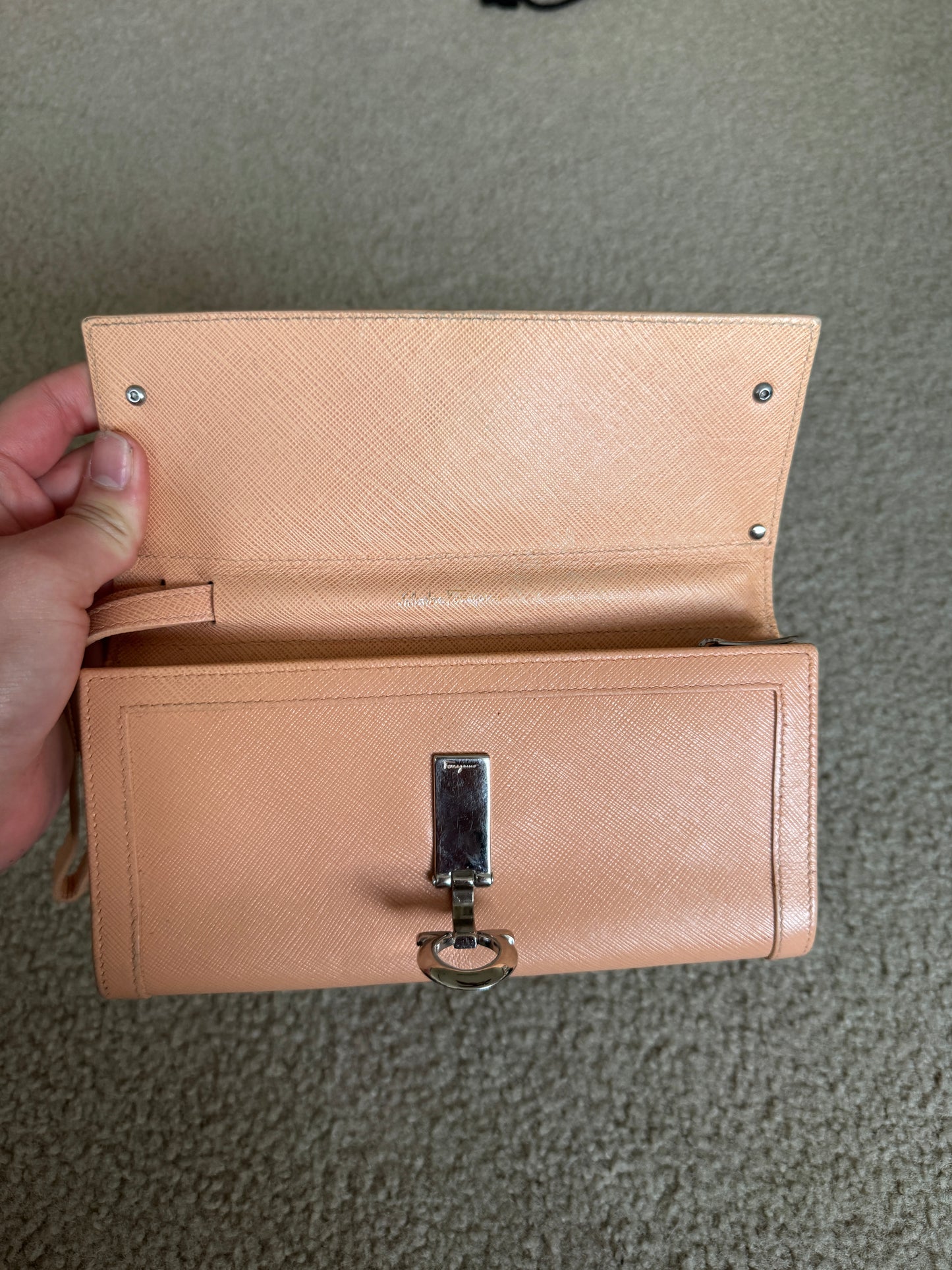 Ferragamo Gamcini long saffiano