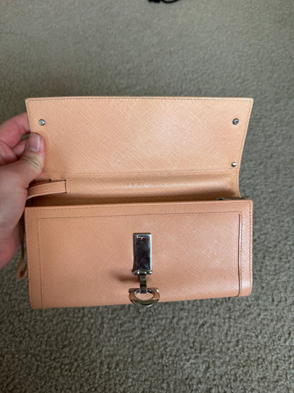 Ferragamo Gamcini long saffiano