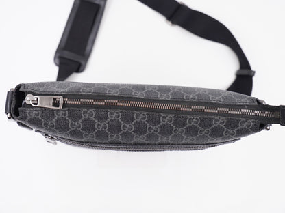 Gucci Front zip messenger Black