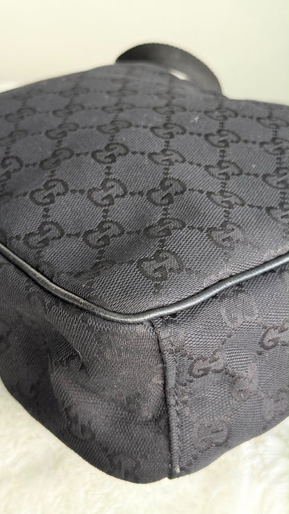 GUCCI Front pocket GG canvas Black Crossbody Black