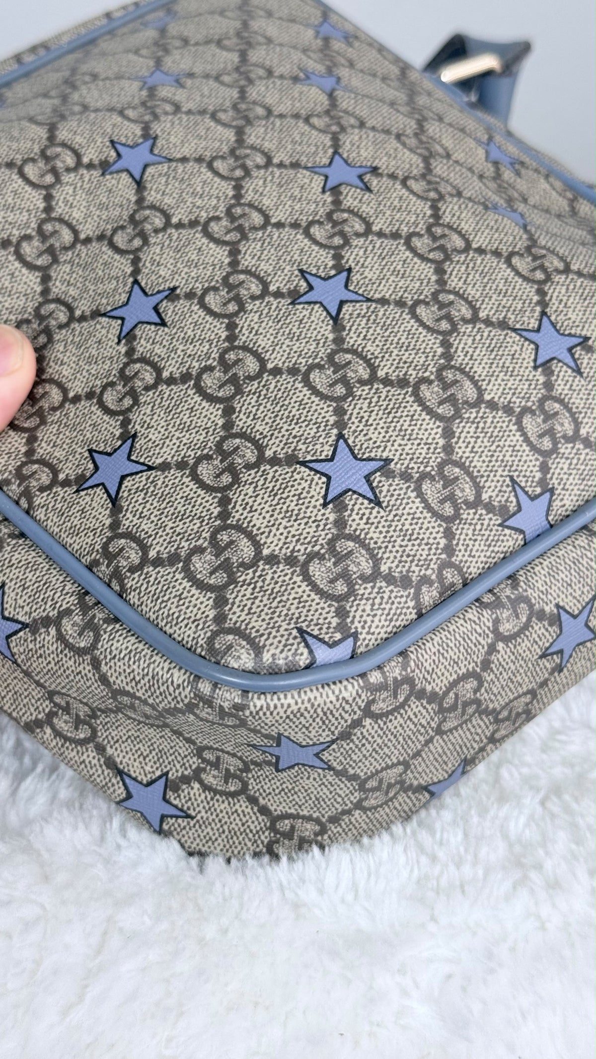 GUCCI GG Supreme Star Crossbody Coated Canvas Blue