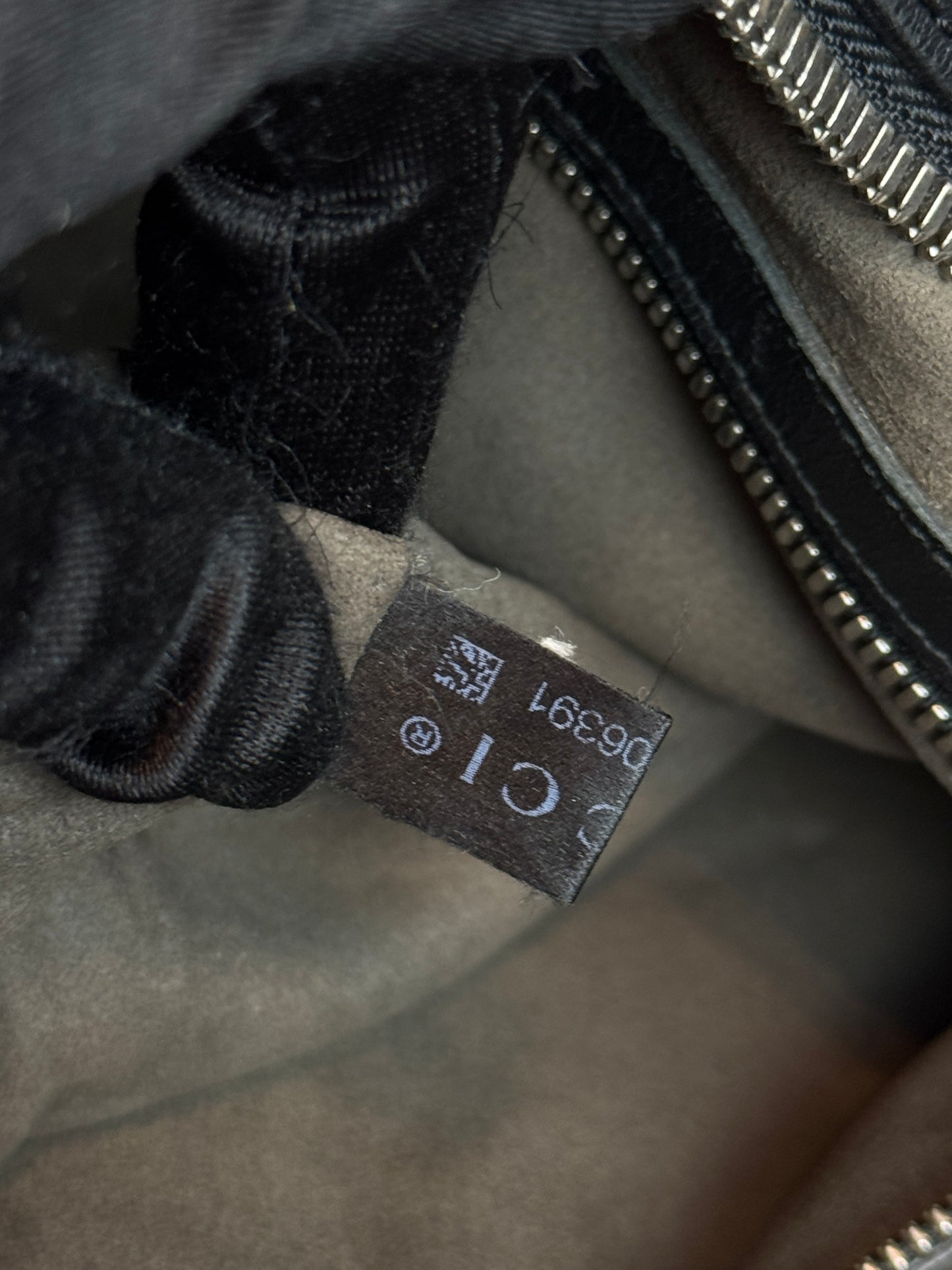 GUCCI Eden Briefcase GG Supreme Canvas Bag