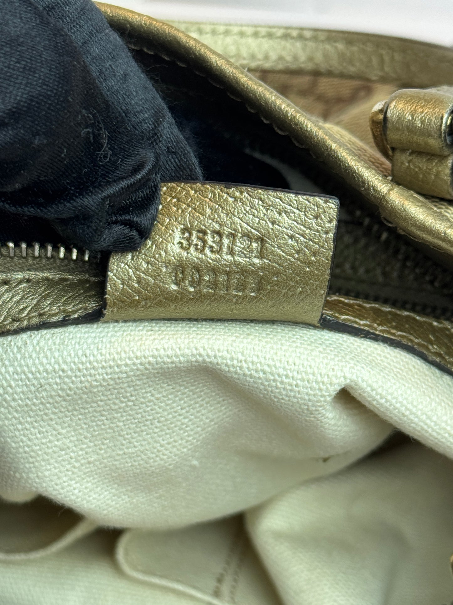 GUCCI Bree GG Canvas Small